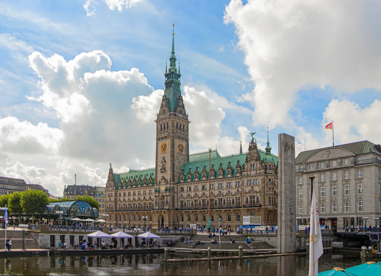 Das Hamburger Rathaus, Sitz der Hamburgischen Bürgerschaft